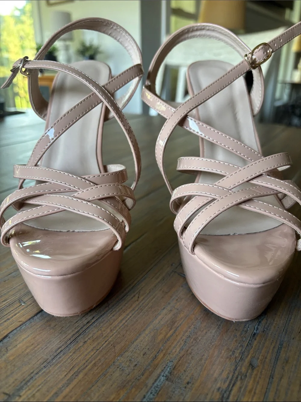 Light tan size 38 (women’s 7.5) 6” heels